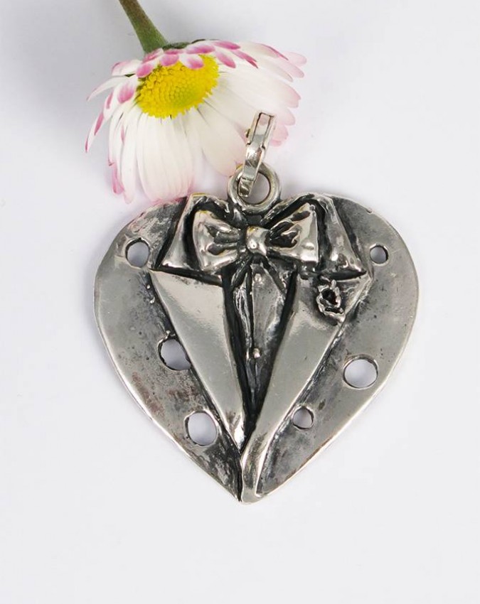 Charms - Kuorematto - 6945 CHARM CUORE GROVIERA IN ABITO DA SERA GIOVANNI RASPINI